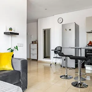  Apartment Splendide Avec Piscine A